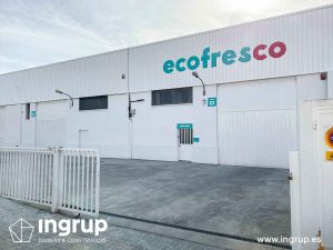 0002 diseno impresion rotulacion ecofresco alimentacion congelados granollers ingrup estudio barcelona rotulación fachada integral pintura airless letras corporeas señaletica