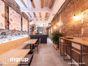 la magrana restaurante cuina meditarrania ingrup estudi diseno construccion granollers barcelona obra reforma interiorismo barra nueva decoracion entrada mobiliario a medida