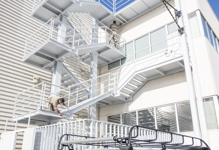 02 slider principal kh7 mantenimiento pintura escaleras emergencia industrial emergencies