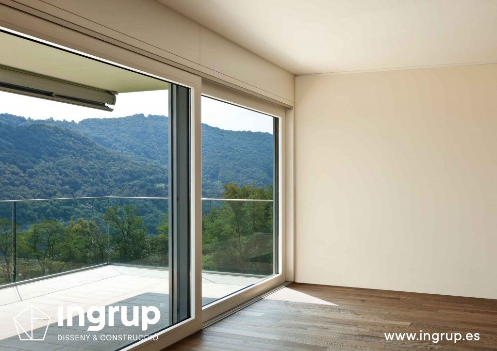 carpinteria-cerramientos-aluminio-madera-ventanas-puertas-ingrup-estudi-diseno-construccion-retail-granollers-barcelona