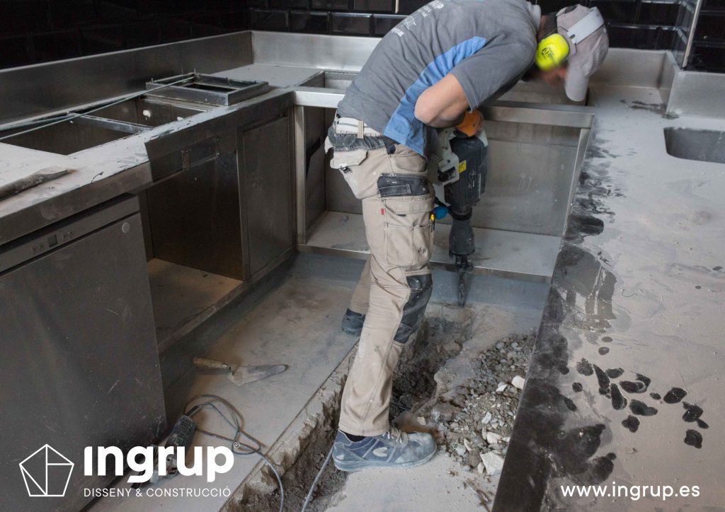 derribos-construccion-ingrup-estudi-diseno-retail-granollers-barcelona