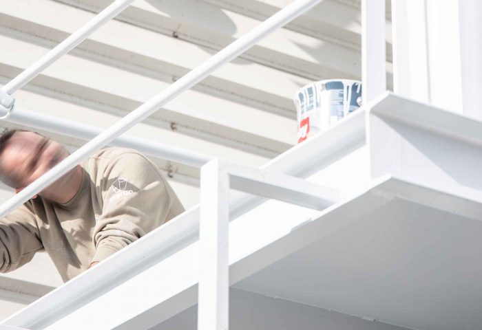 06 slider pintura barnizado fachadas pladur decorativa industrial ingrup estudi granollers diseno construccion retail