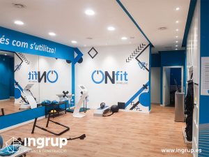 10 rotulacion sala entrenamiento local comercial gimnasio ingrup estudi diseno construcion granollers barcelona vinilo mural impresion corte transparente rotulo pared instalacion