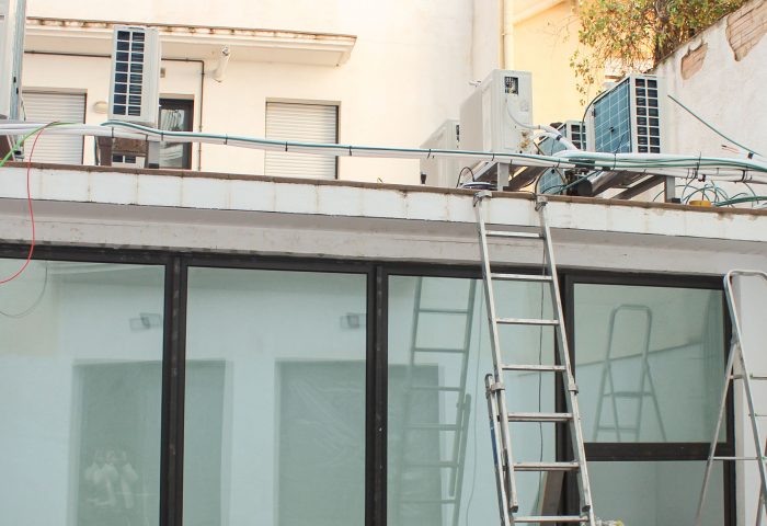 38 slider servicio instalaciones agua luz climatización lampisteria fontaneria electricidad alta baja tension desagues ingrup estudi granollers barcelona diseno construccion retail