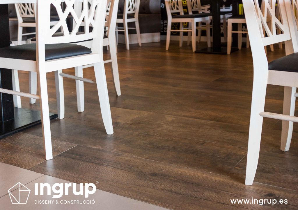 colocacion pavimento gres ceramico porcelanico ingrup estudi granollers barcelona construccion