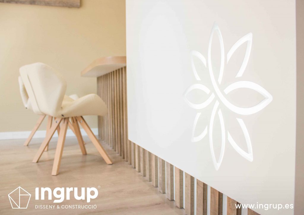 04 detalle mostrador recepcion mimat dermoestetica ingrup estudi diseno construccion retail granollers barcelona