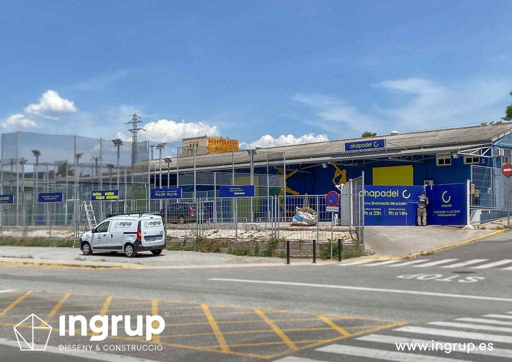 04 rotulacion retail vinilos impresion general instalaciones deportivas ohapadel ingrup estudi diseno construccion fabricacion instalacion