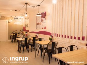 10 despues comedor interior mobiliario decoracion iluminacion pintura decorativa madera rotulacion señaletica barjj ingrup estudi diseno construccion retail rotulacion granollers