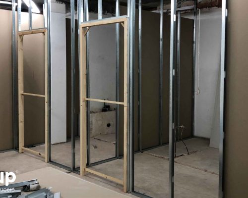 18 estructura pladur premarco puerta interior estructura colocacion obra reforma ingrup estudi estudio diseno construccion retail rotulacion granollers barcelona interiorismo