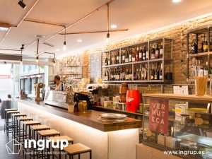 06 despues contrabarra vermuteca fabricacion mobiliario a medida iluminacion reforma integral local comercial vermuteca interiorismo 3d ingrup estudi diseno construccion retail granollers barcelona