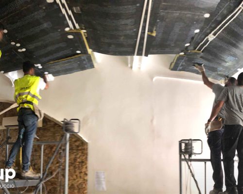 08 aislamiento acustico techo con certificado pladur instalacion colocacion operarios reforma integral local comercial vermuteca interiorismo 3d ingrup estudi diseno construccion retail granollers barcelona