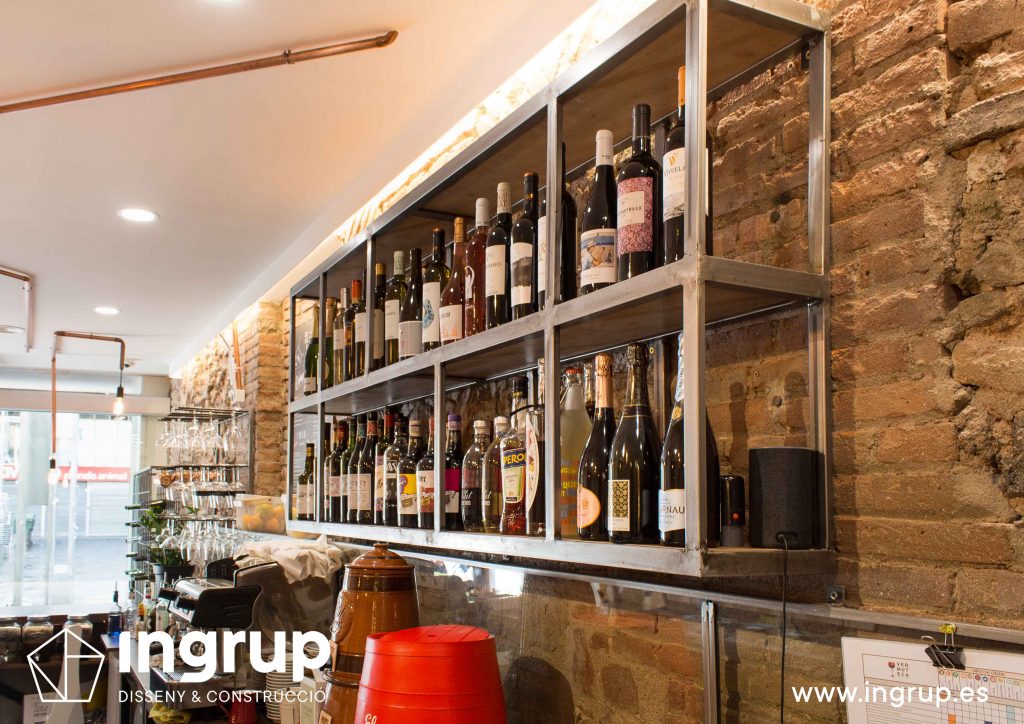 15 detalle estanteria contrabarra fabricacion hierro ingrup estudio diseno construccion retail granollers barcelona