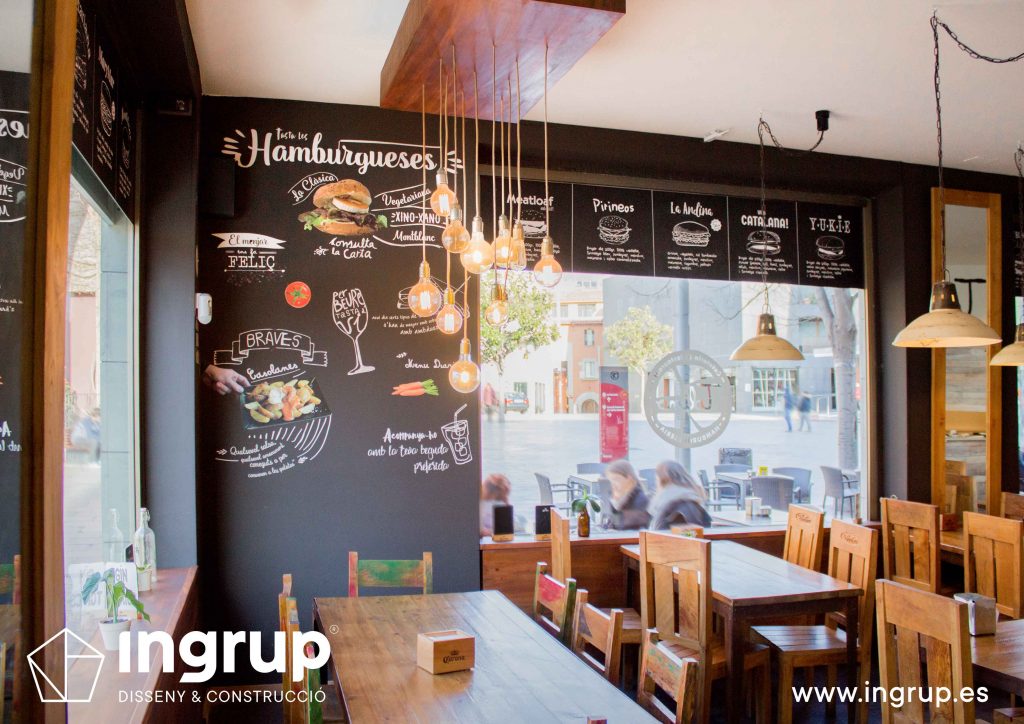 06 comedor tolino gastrobar restyling interiorismo mural decorativo vinilo iluminacion ingrup estudi diseno construccion retail granollers barcelona