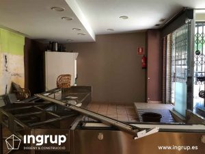 09 entrada comedor antiguo antes limpieza ingrup estudi diseno construccion retail granollers barcelona