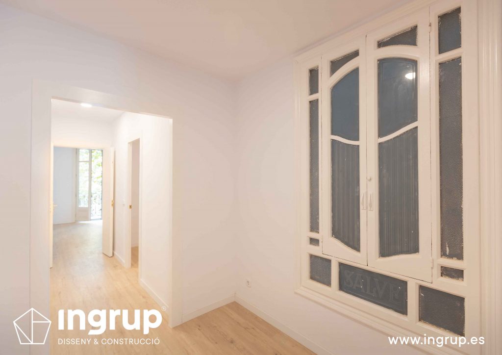 01 reforma integral piso barcelona rehabilitacion pintura parquet pavimento instalacion ingrup estudio diseno construccion retail granollers barcelona