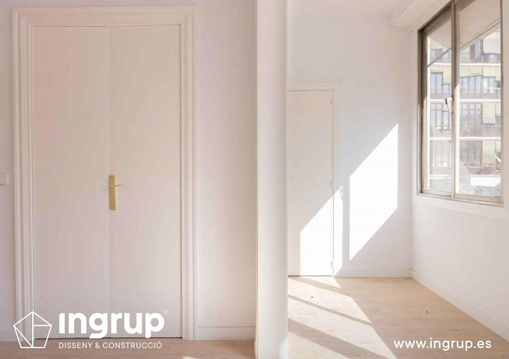 018 comedor reforma integral piso barcelona rehabilitacion pintura parquet pavimento instalacion ingrup estudio diseno construccion retail granollers barcelona