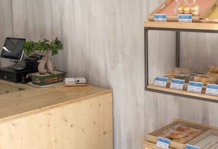 02 sliderdiseño, obra y reforma de local comercial en granollers. obrador dedicado a la pastelería y dulces japoneses.