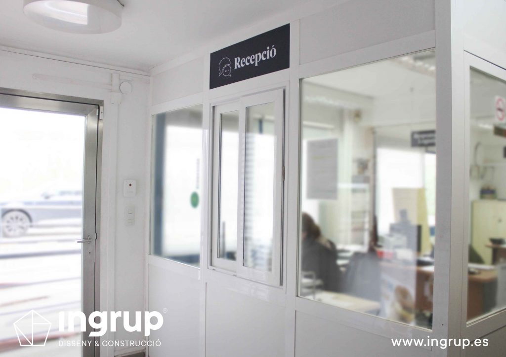 07 señaletica interior nave industrial fabricacion produccion instalacion vinilo ingrup estudio diseno construccion retail granollers barcelona