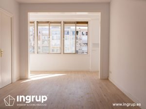 16 despues comedor pintura integral instalacion parquet proceso obra reforma integral piso barcelona interiorismo ingrup estudio diseno construccion retail granollers barcelona