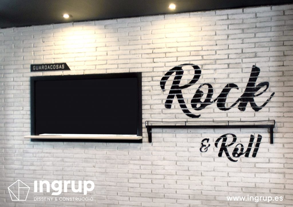 03 interiorismo comercial rotulacion boveda barcelona iluminacion vinilo gramollers reforma ingrup estudi diseno construccion retail granollers barcelona